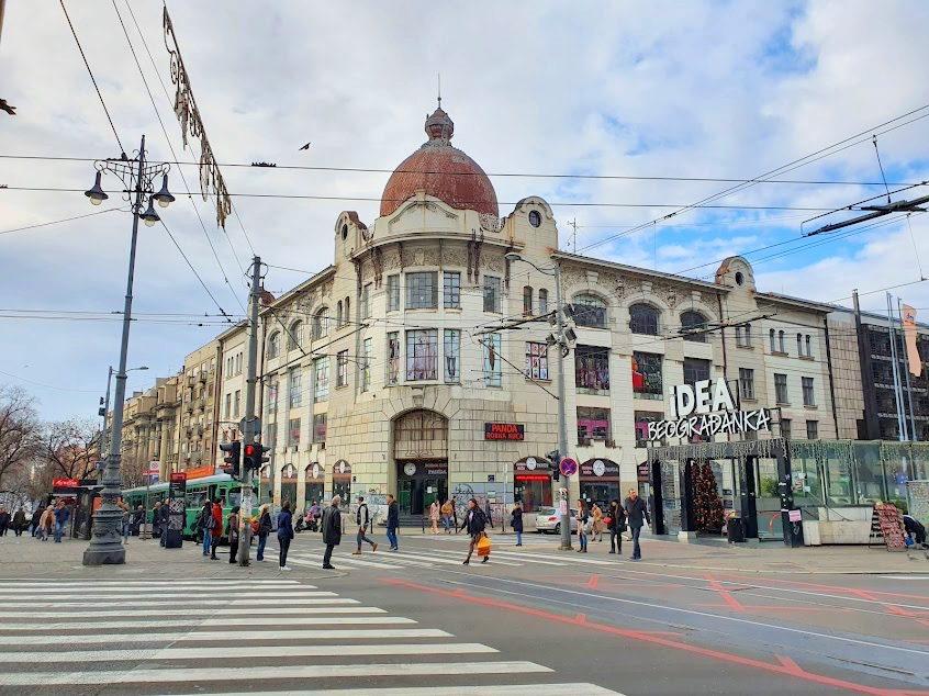 Officers' cooperative Officers' cooperative